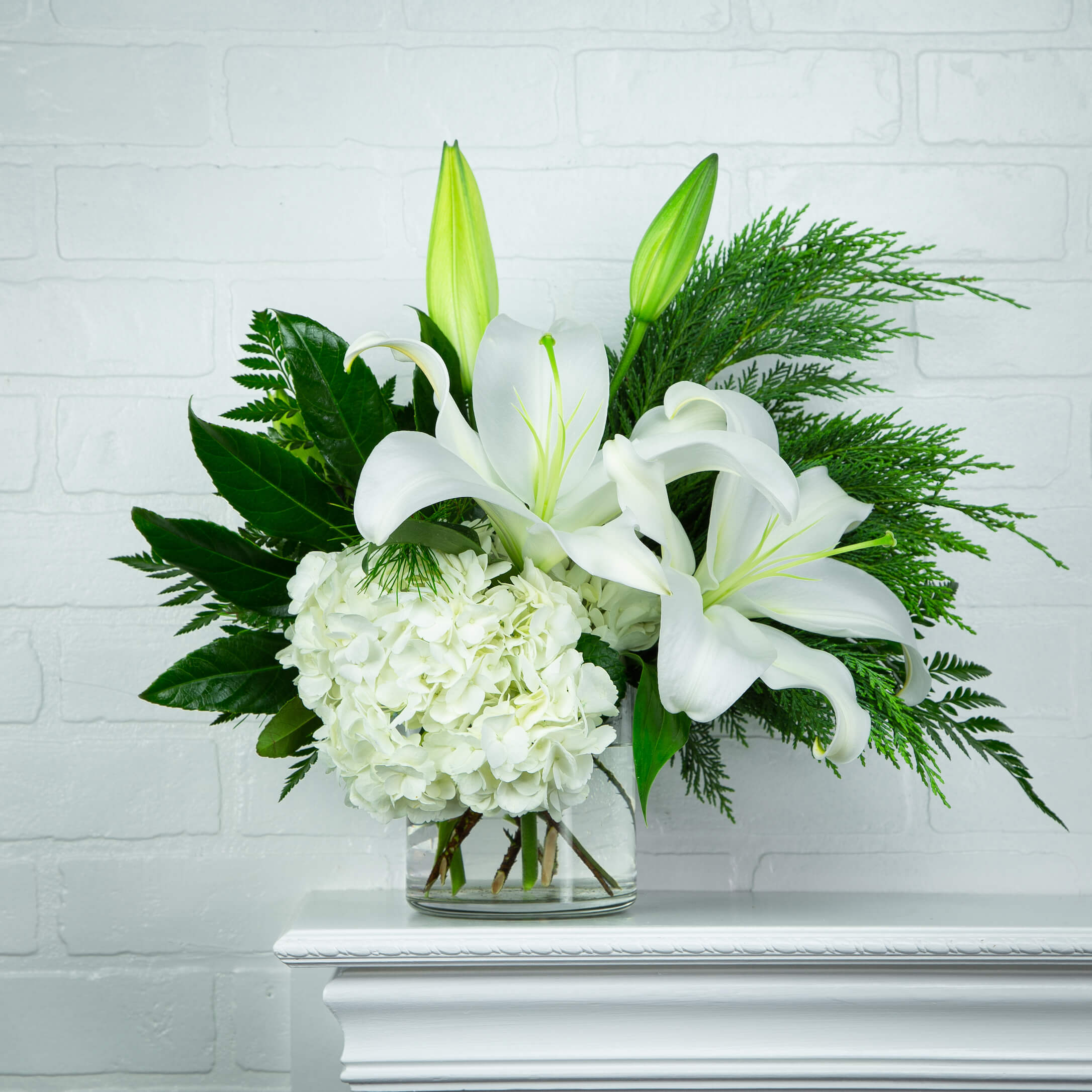 MOSSIMO ? Unique! Chic White Floral Knapsak Charlotte Moss: Garden Inspirations main image 3