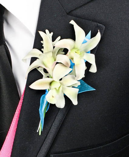 Blue Heaven Boutonniere