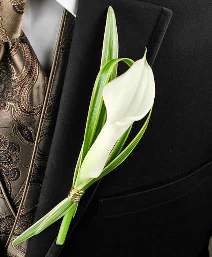 Classy Candelight Boutonniere