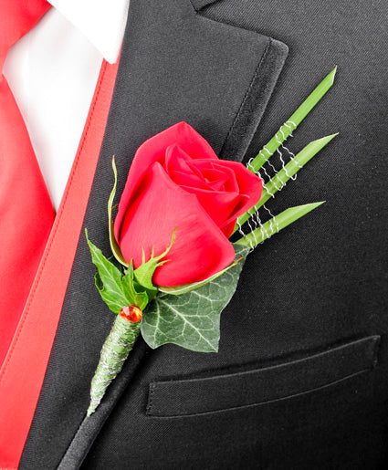 Romantic Red Boutonnaire